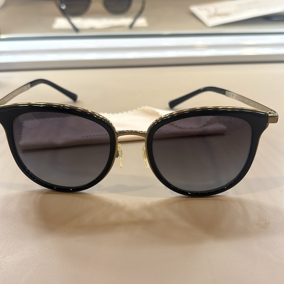 Michael Kors Sunglass